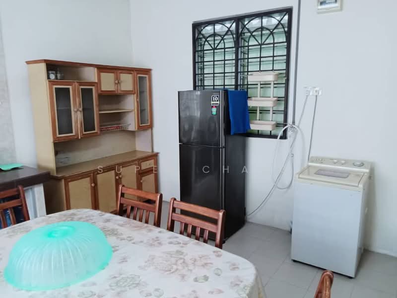 Rumah Teres untuk Disewa di Ipoh (Perak) - Super Chang - Dining Room - PropertyGuru.com.my