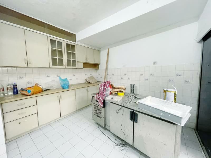 Rumah Teres 2-Tingkat untuk Dijual di Bandar Menjalara (Kuala Lumpur) - CW Kong - Kitchen - PropertyGuru.com.my