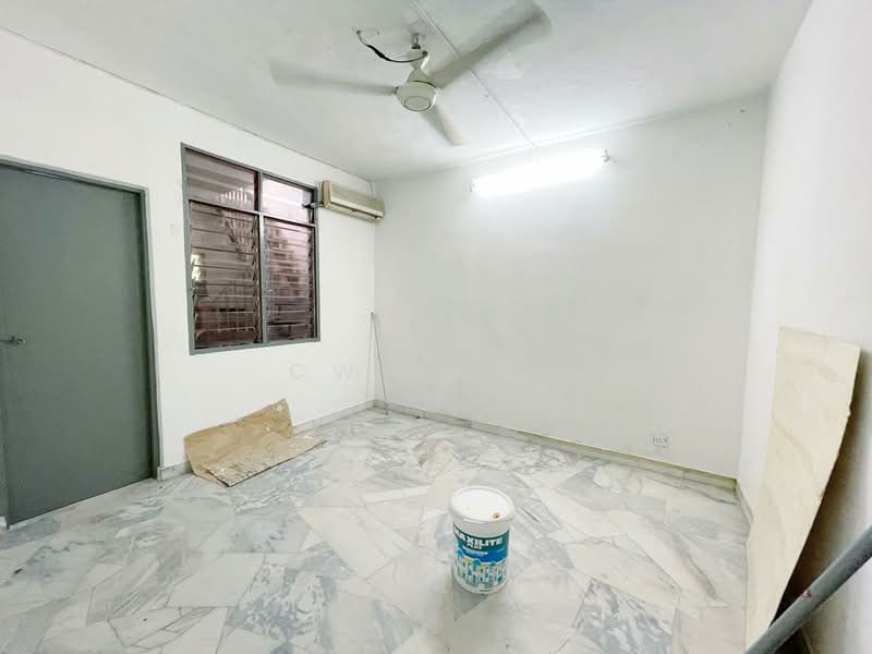 Rumah Teres 2-Tingkat untuk Dijual di Bandar Menjalara (Kuala Lumpur) - CW Kong - Interior - PropertyGuru.com.my