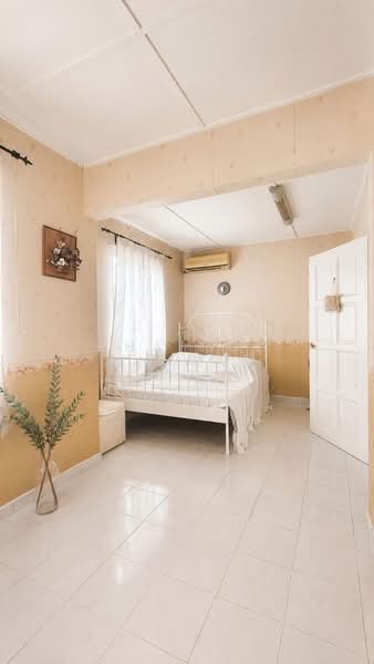 Bungalow House for Sale in Seremban (Negeri Sembilan) - Khairul Idzwan - Bedroom - PropertyGuru.com.my