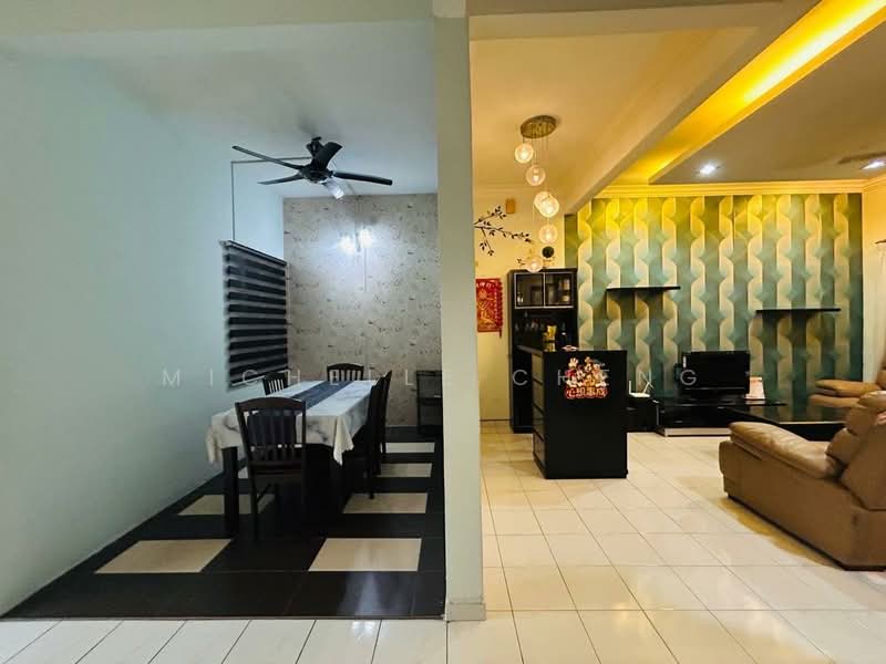 Rumah Teres 2-Tingkat untuk Dijual di Bandar Baru Tambun (Tambun) - Michelle Cheng - Dining Room - PropertyGuru.com.my