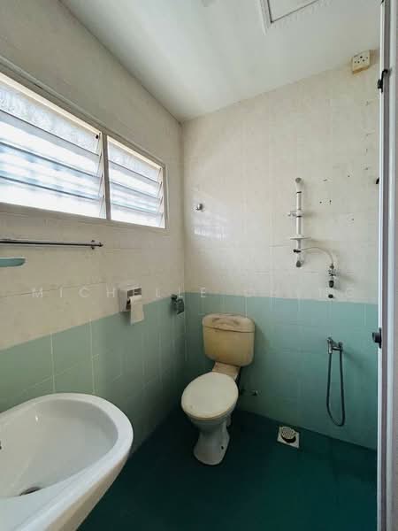 Rumah Teres 2-Tingkat untuk Dijual di Bandar Baru Tambun (Tambun) - Michelle Cheng - Bathroom - PropertyGuru.com.my
