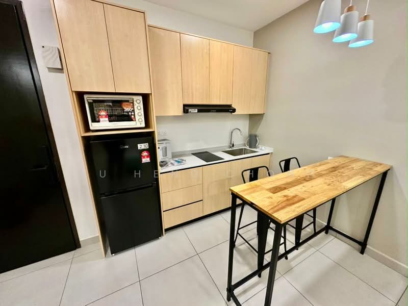 Service Residence for Rent at Dorsett Waterfront Subang - Yu Heng Chong - Kitchen - PropertyGuru.com.my