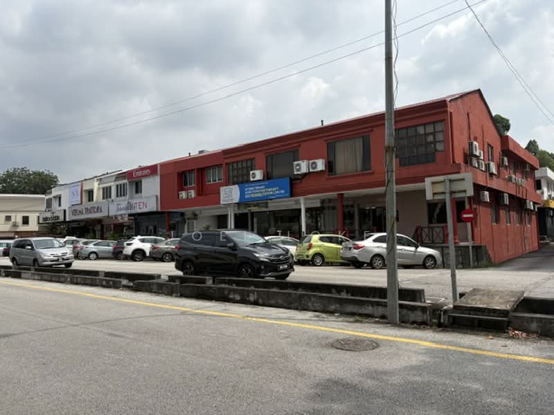 Shop for Rent in Seksyen 17, Taman Sri Lee Yan Lian (Petaling Jaya) - Joel Loke - Exterior - PropertyGuru.com.my
