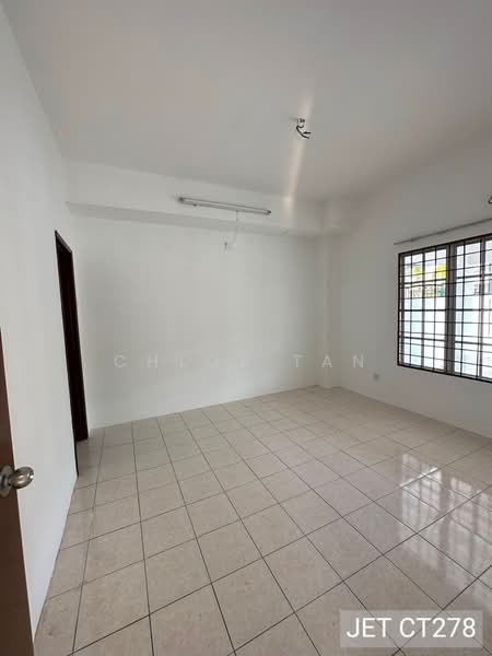 Rumah Berkembar untuk Disewa di Bandar Bukit Raja (Klang) - Chloe Tan - PropertyGuru.com.my