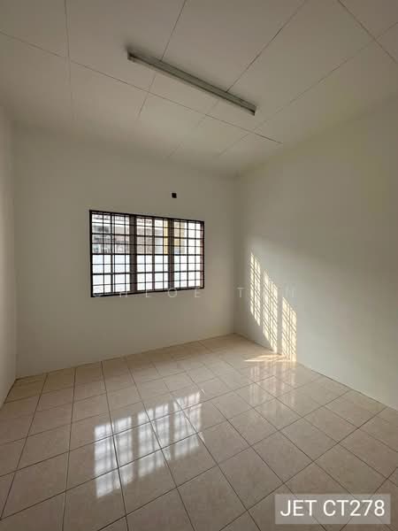 Rumah Berkembar untuk Disewa di Bandar Bukit Raja (Klang) - Chloe Tan - PropertyGuru.com.my