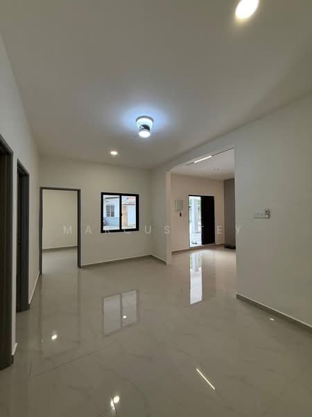 Bungalow House for Sale in Plentong (Johor) - Marcus Tey - Living Room - PropertyGuru.com.my