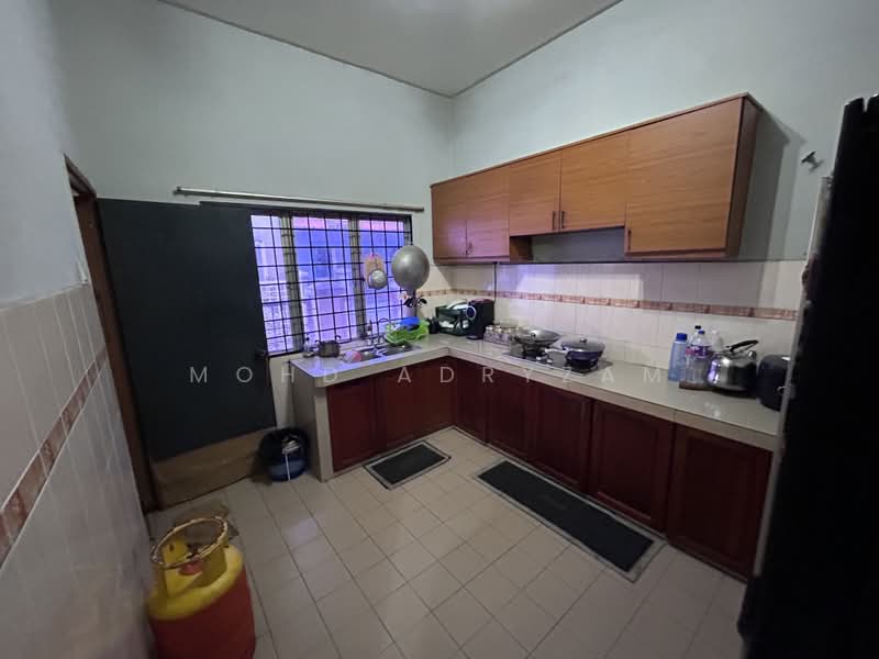 Rumah Teres 2-Tingkat untuk Dijual di Kampung Jawa (Klang) - Mohd Adryzam - PropertyGuru.com.my
