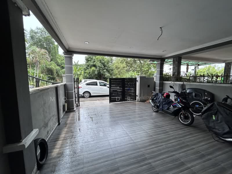 Rumah Teres 2-Tingkat untuk Dijual di Kampung Jawa (Klang) - Mohd Adryzam - PropertyGuru.com.my