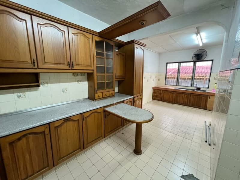 Rumah Teres 2-Tingkat untuk Dijual di Bandar Menjalara (Kuala Lumpur) - CW Kong - Kitchen - PropertyGuru.com.my