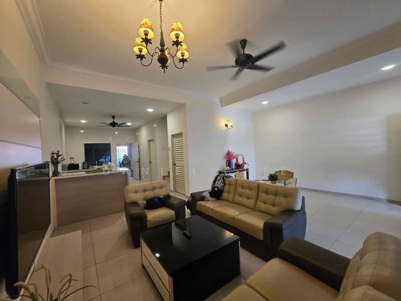 Rumah Teres 2-Tingkat untuk Dijual di Ipoh (Perak) - Daniel Chee - Living Room - PropertyGuru.com.my