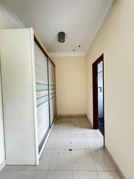 2-storey Terraced House for Rent in Rawang (Selangor) - Lau Ia Ein - Corridor - PropertyGuru.com.my