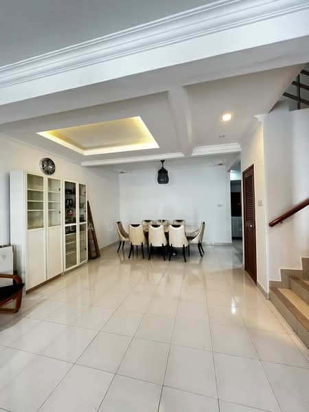 2-storey Terraced House for Rent in Rawang (Selangor) - Lau Ia Ein - Dining Room - PropertyGuru.com.my
