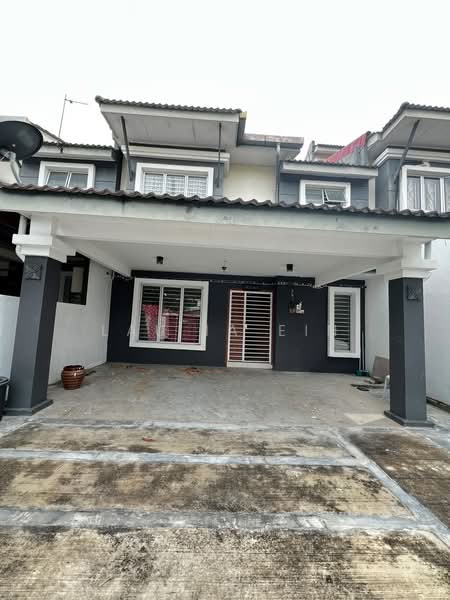 2-storey Terraced House for Rent in Rawang (Selangor) - Lau Ia Ein - Exterior - PropertyGuru.com.my
