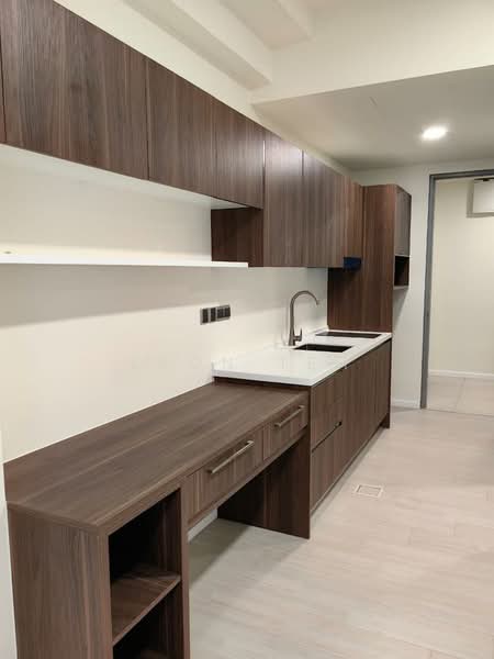 Kediaman Servis untuk Dijual di The Era @ Duta North - Leon Teh - Kitchen - PropertyGuru.com.my