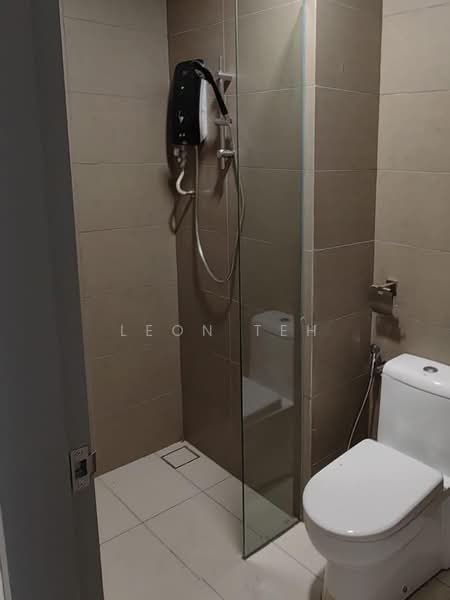 Kediaman Servis untuk Dijual di The Era @ Duta North - Leon Teh - Bathroom - PropertyGuru.com.my