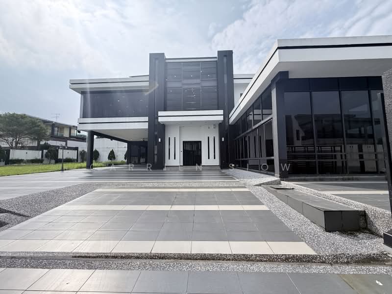 Bungalow House for Sale in Bandar Seri Alam (Masai) - Carrien Siow - Exterior - PropertyGuru.com.my