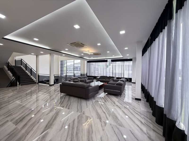 Bungalow House for Sale in Bandar Seri Alam (Masai) - Carrien Siow - Living Room - PropertyGuru.com.my