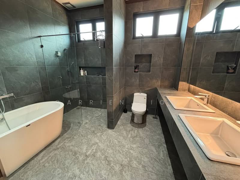 Bungalow House for Sale in Bandar Seri Alam (Masai) - Carrien Siow - Bathroom - PropertyGuru.com.my