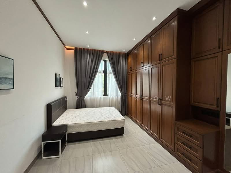 Bungalow House for Sale in Bandar Seri Alam (Masai) - Carrien Siow - Bedroom - PropertyGuru.com.my