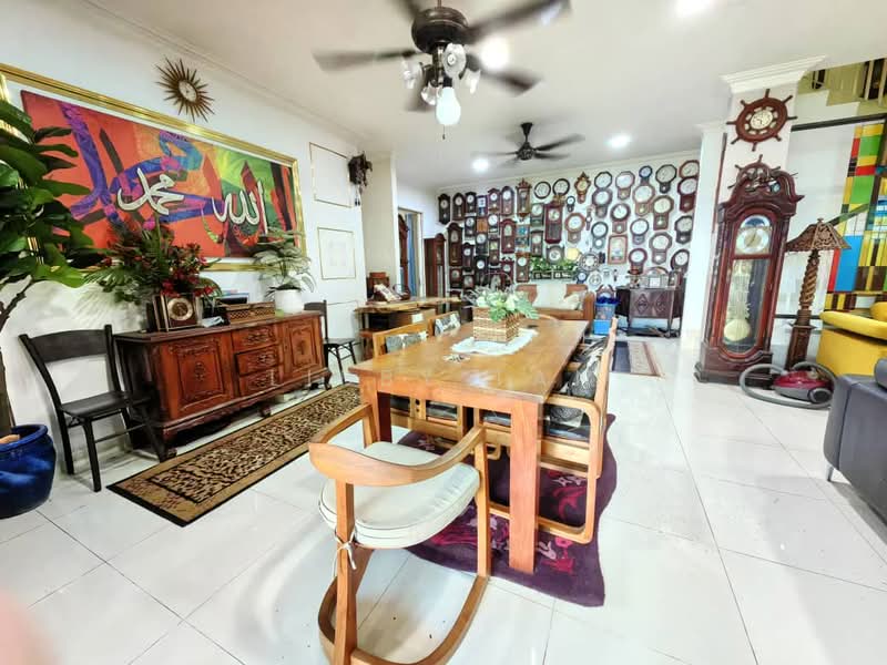 Semi-Detached House for Sale in Gombak (Selangor) - Libby Tan - Living Room - PropertyGuru.com.my
