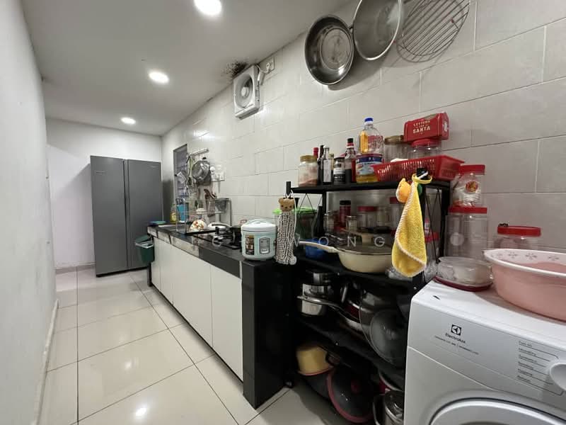Rumah Teres untuk Dijual di Bandar Mahkota Cheras (Cheras) - Nick Wong - Kitchen - PropertyGuru.com.my