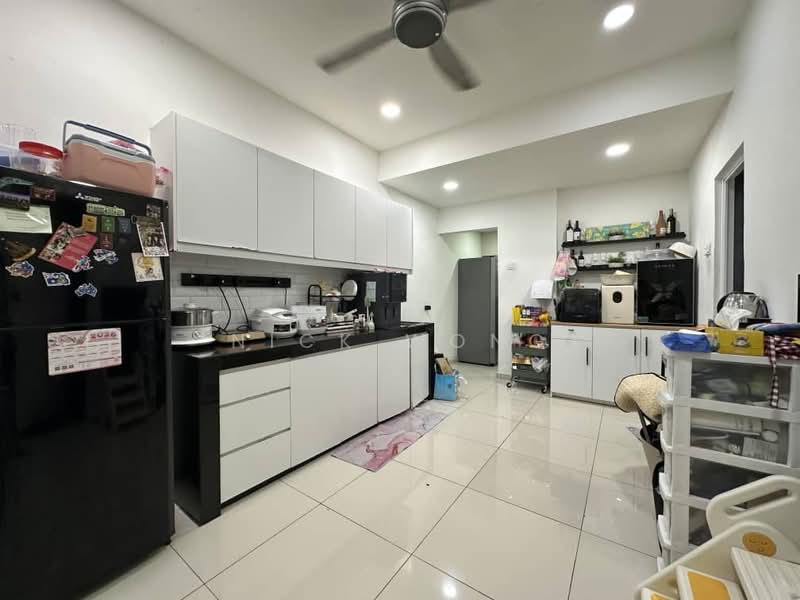 Rumah Teres untuk Dijual di Bandar Mahkota Cheras (Cheras) - Nick Wong - Kitchen - PropertyGuru.com.my