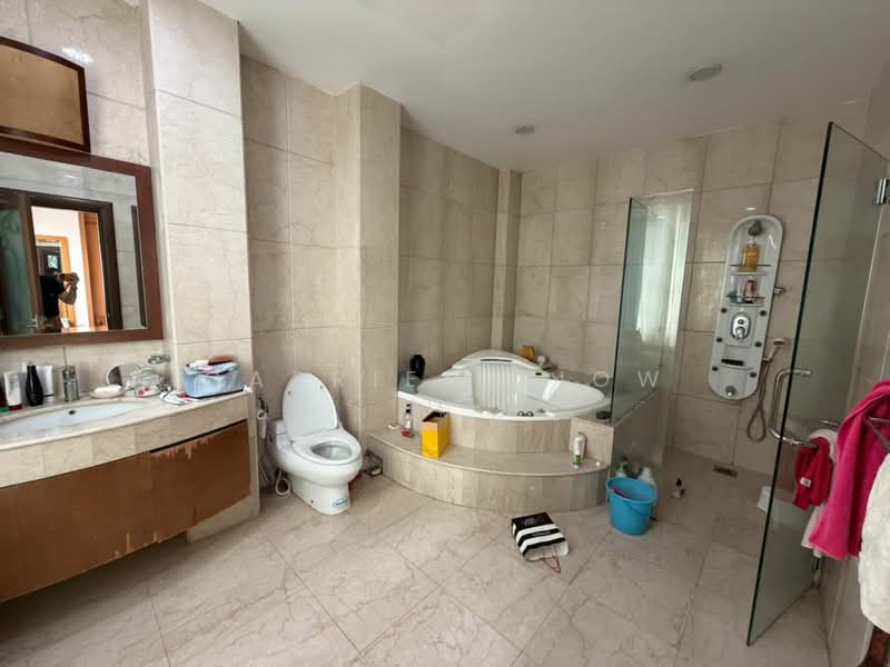 Bungalow House untuk Dijual di Taman Stulang Laut (Johor Bahru) - Carrien Siow - Bathroom - PropertyGuru.com.my