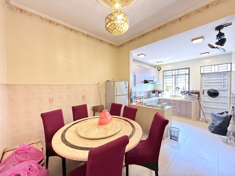 2-storey Terraced House for Sale in Bandar Seri Alam (Masai) - Carrien Siow - Dining Room - PropertyGuru.com.my