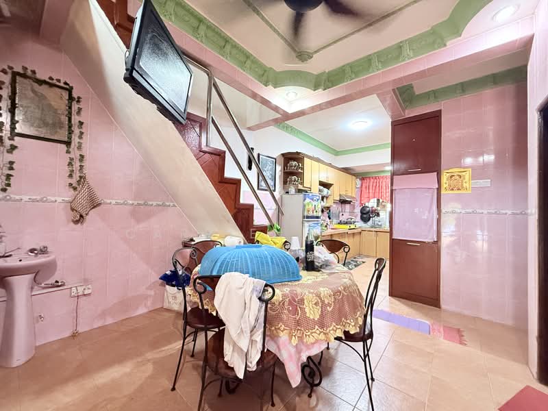 Rumah Teres untuk Dijual di Taman Rinting (Masai) - Carrien Siow - Interior - PropertyGuru.com.my