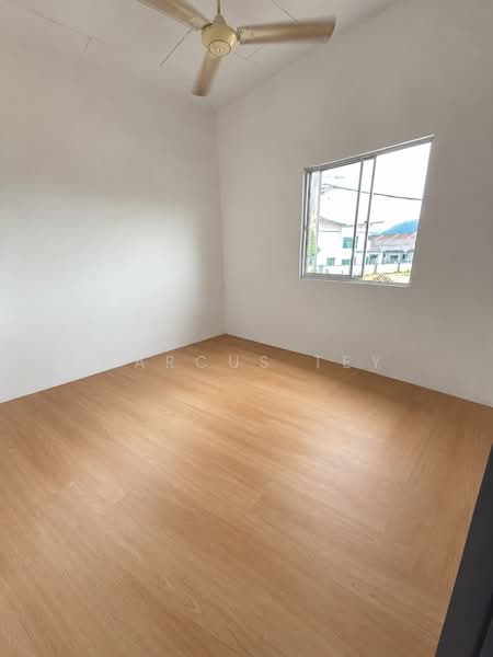 2-storey Terraced House for Sale in Taman Puteri Jaya (Batu Pahat) - Marcus Tey - Interior - PropertyGuru.com.my