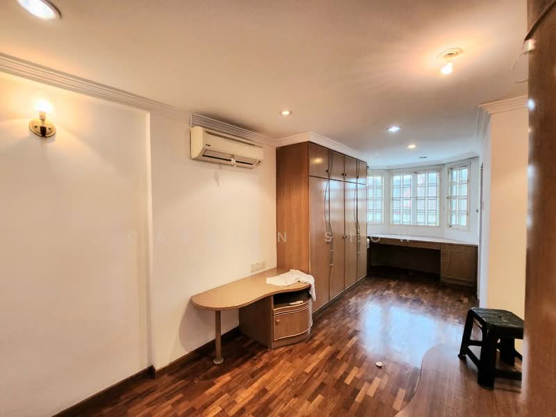 Semi-Detached House for Sale in Taman Pelangi (Johor Bahru) - Carrien Siow - Study - PropertyGuru.com.my