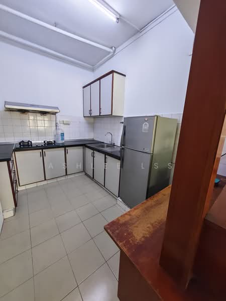 Condominium for Rent at Menara Seputih - Ashlee LSS - Kitchen - PropertyGuru.com.my
