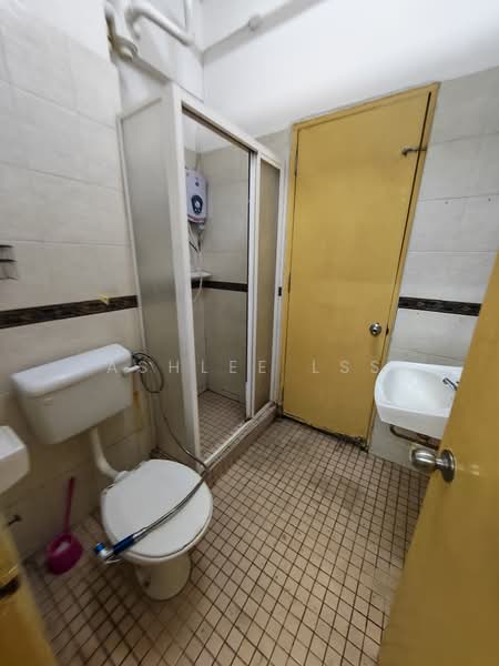 Condominium for Rent at Menara Seputih - Ashlee LSS - Bathroom - PropertyGuru.com.my