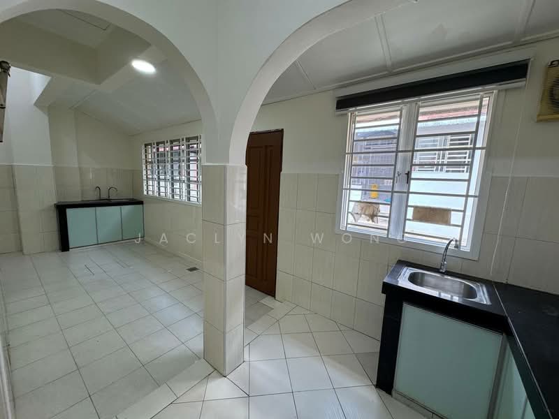 2-storey Terraced House for Rent in Johor Bahru (Johor) - Jaclyn Wong - Kitchen - PropertyGuru.com.my