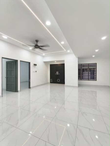 Rumah Teres 1-Tingkat untuk Dijual di Taman Johor Jaya (Johor Bahru) - Carson . - Living Room - PropertyGuru.com.my