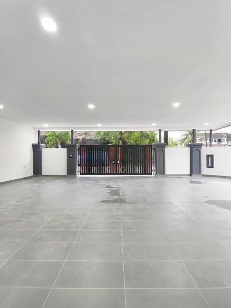 Rumah Teres 1-Tingkat untuk Dijual di Taman Johor Jaya (Johor Bahru) - Carson . - Exterior - PropertyGuru.com.my