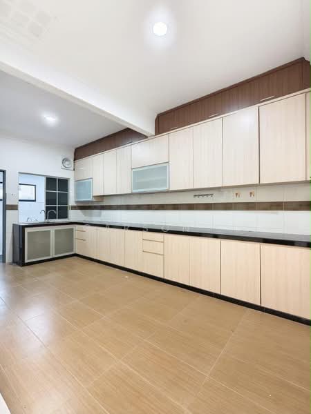 Rumah Teres 1-Tingkat untuk Dijual di Taman Johor Jaya (Johor Bahru) - Carson . - Kitchen - PropertyGuru.com.my