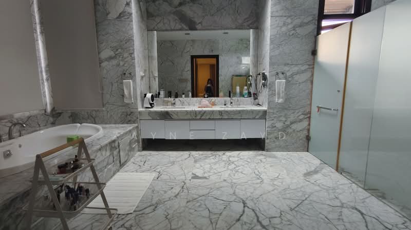 Bungalow House untuk Dijual di Bangsar (Kuala Lumpur) - Zayne Zayd - Bathroom - PropertyGuru.com.my