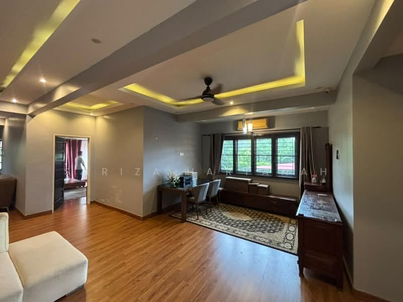 Bungalow House untuk Dijual di Nilai Impian (Nilai) - Sariza Hartanah - Living Room - PropertyGuru.com.my