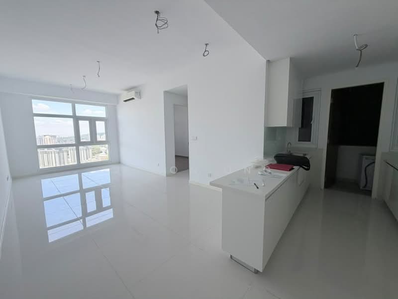 Kediaman Servis untuk Dijual di Met 1 Residences - Jason Ong - Living Room - PropertyGuru.com.my