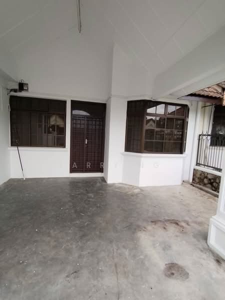 Rumah Teres 1-Tingkat untuk Dijual di Taman Rinting (Masai) - Larry Ng - PropertyGuru.com.my