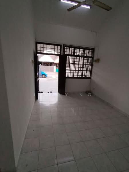 Rumah Teres 1-Tingkat untuk Dijual di Taman Rinting (Masai) - Larry Ng - PropertyGuru.com.my