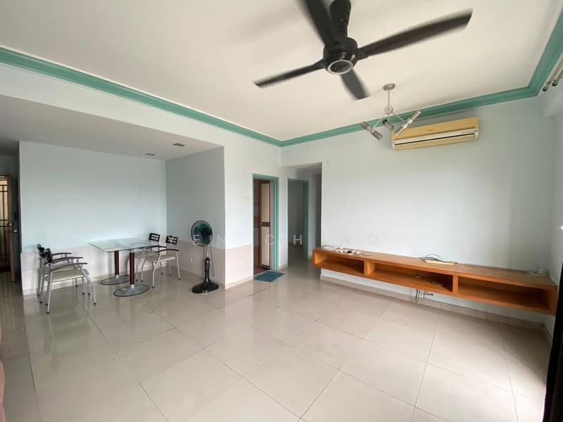 Apartment for Sale at Prima Tiara II - Yen Ching - Living Room - PropertyGuru.com.my