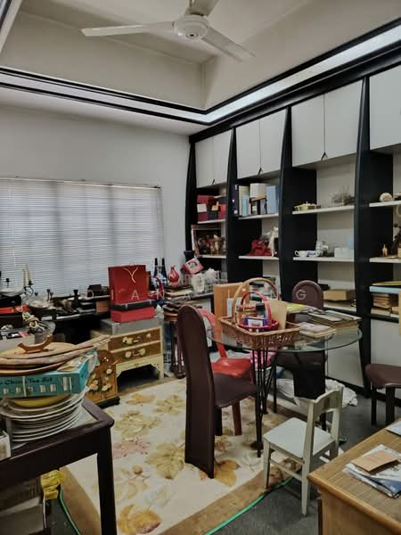 Bungalow House untuk Dijual di Petaling Jaya (Selangor) - Diana Ling - Study - PropertyGuru.com.my