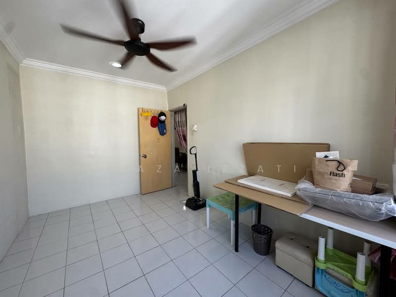 Apartment for Sale at Pangsapuri Mawar Sari - Izzaza Izzati - Interior - PropertyGuru.com.my