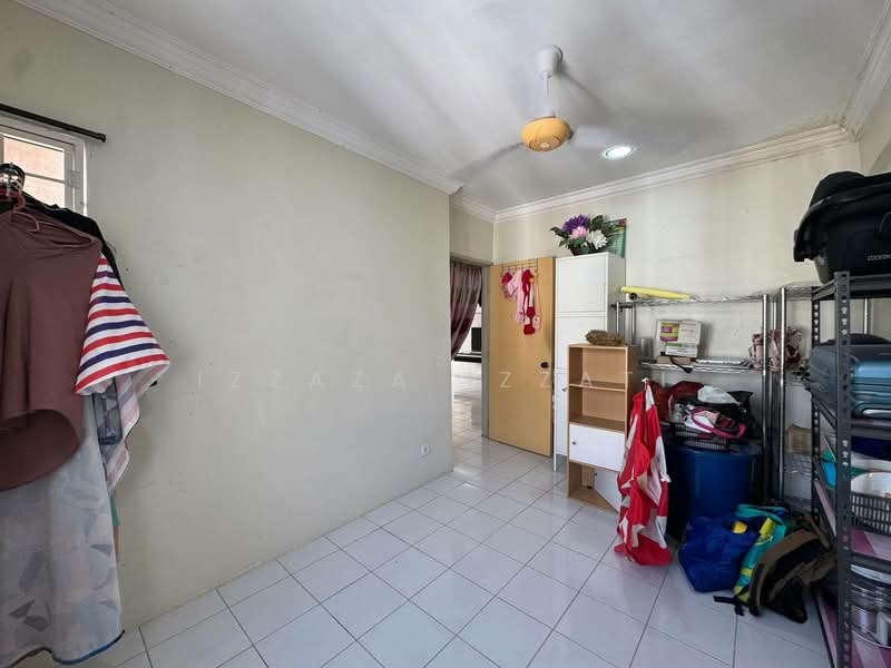 Apartment for Sale at Pangsapuri Mawar Sari - Izzaza Izzati - Interior - PropertyGuru.com.my