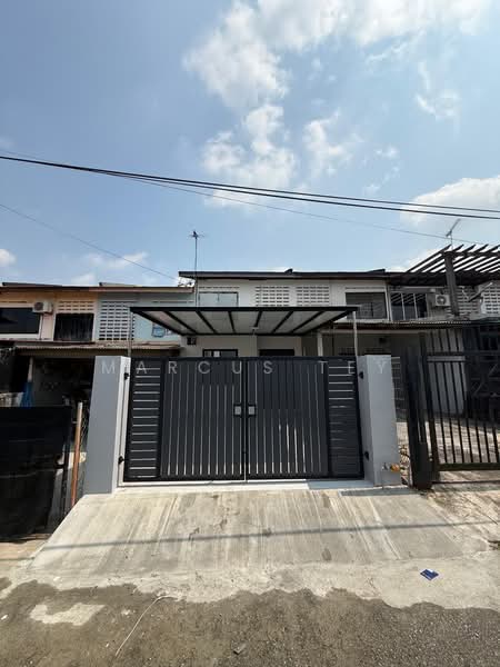 2-storey Terraced House for Sale in Bandar Selesa Jaya (Skudai) - Marcus Tey - Exterior - PropertyGuru.com.my