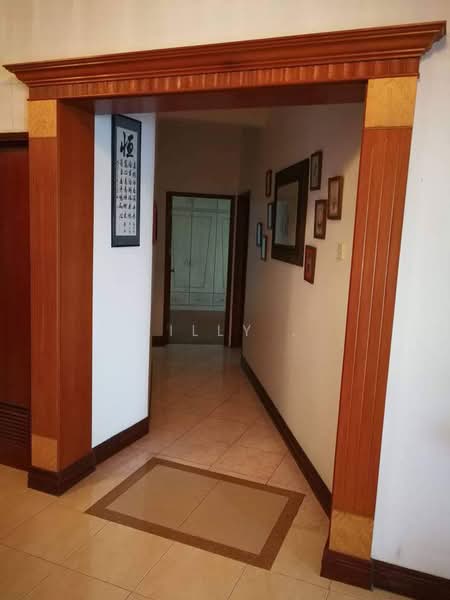 Condominium for Sale at Silverton Condominium - Lilly . - Interior - PropertyGuru.com.my