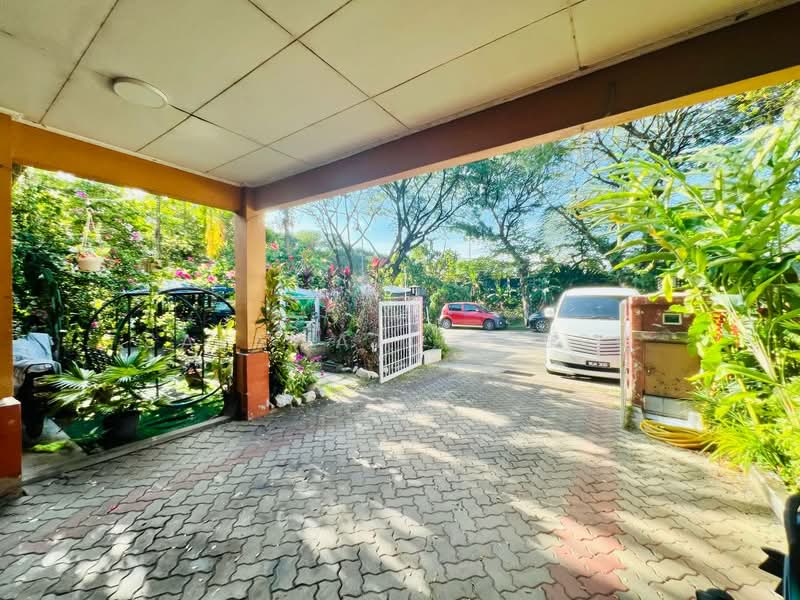 Rumah Teres 2-Tingkat untuk Dijual di Subang Jaya (Selangor) - Salawati Busro - Exterior - PropertyGuru.com.my